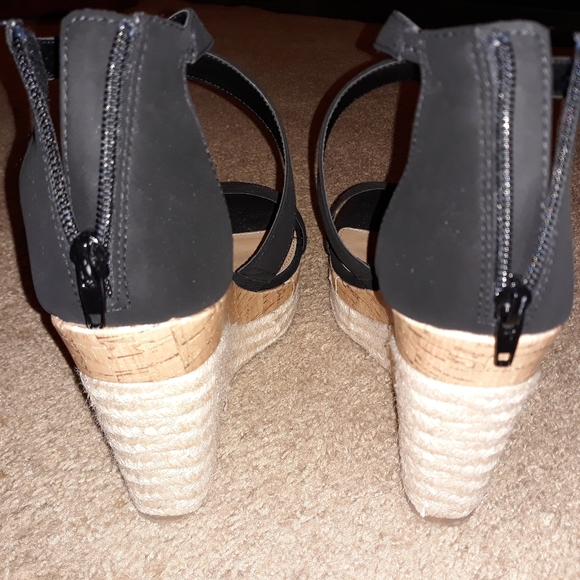 REPORT Wedge Sandal..size 10..black - Picture 13 of 15